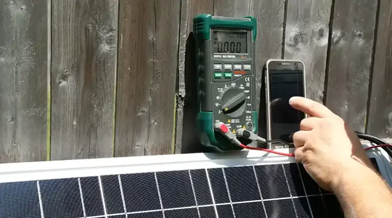 [4 Fixes] Solar Panel Has Voltage but No Amps