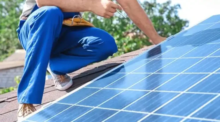 Can Solar Panels Be Installed on a Manufactured Home? Appoint the Sun on the Move