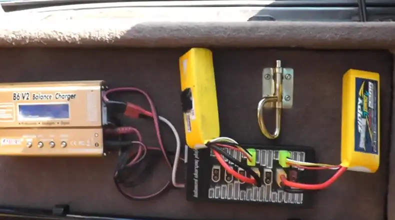 Charging a LiPo Battery with a Solar Panel