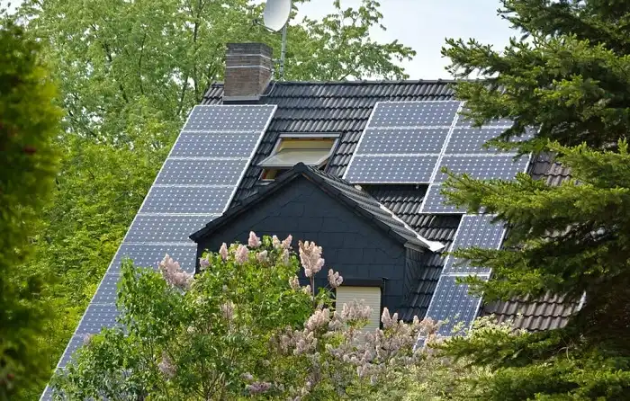 A vertical rooftop solar panel