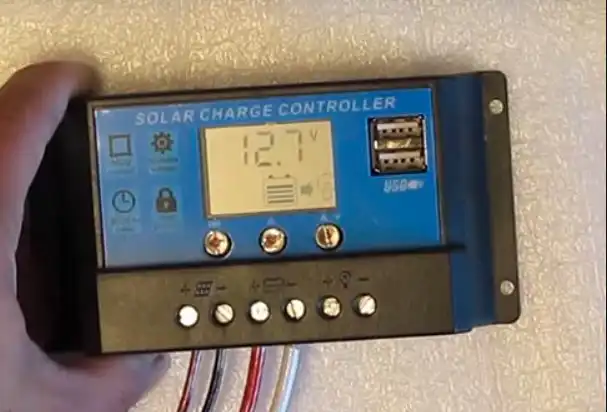 Use Solar Charge Controller